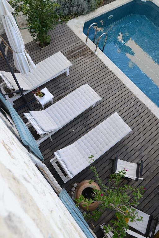 Eski Tas Hotel Cesme Bagian luar foto
