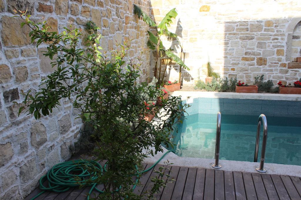 Eski Tas Hotel Cesme Bagian luar foto
