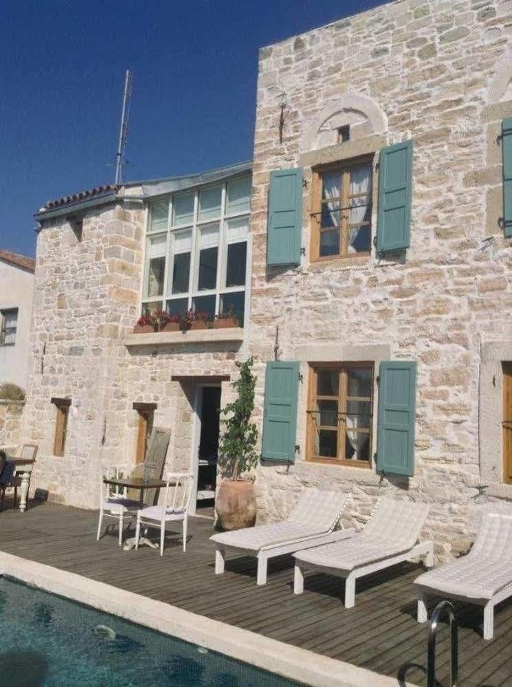 Eski Tas Hotel Cesme Bagian luar foto