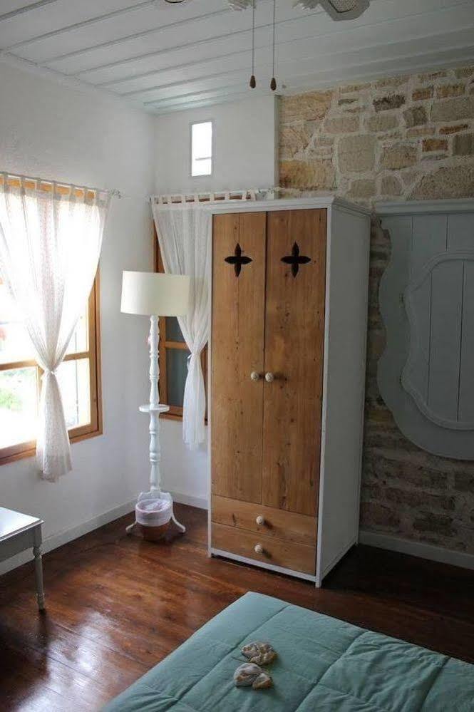 Eski Tas Hotel Cesme Bagian luar foto