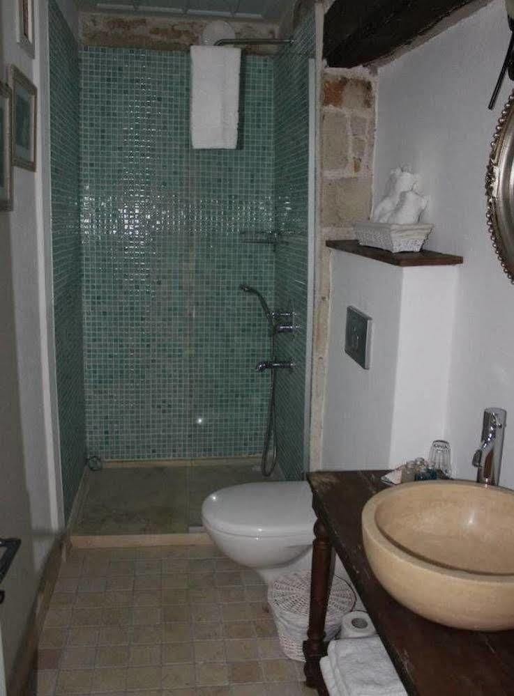 Eski Tas Hotel Cesme Bagian luar foto
