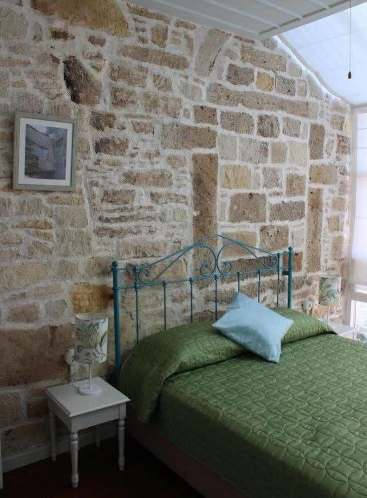 Eski Tas Hotel Cesme Bagian luar foto